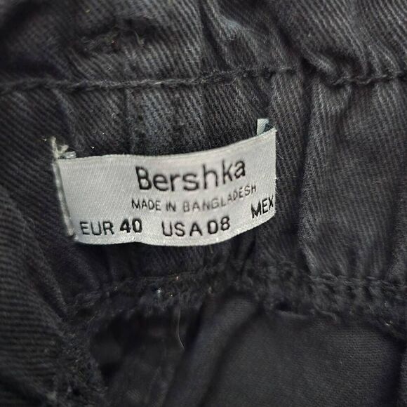 5/$25 Bershka Black Denim Paperbag Shorts - Picture 3 of 4